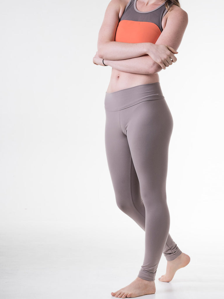 Sally Leggings in Taupe